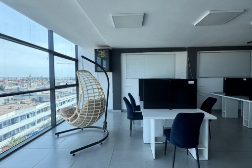 A louer - plateau de bureau de 124m² à Hassan II