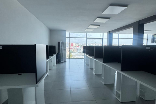 A louer - plateau de bureau de 124m² à Hassan II