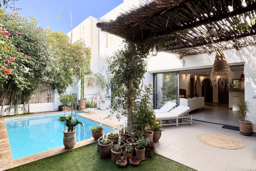 Villa de luxe en bord de golf • Design moderne et confort