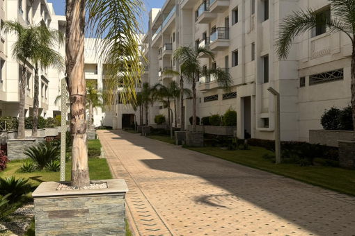 À LOUER – BEL APPARTEMENT 2 CHAMBRES – CENTRE-VILLE D'AGADIR